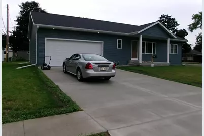 723 W Brown St Street, Waupun, WI 53963 - Photo 18