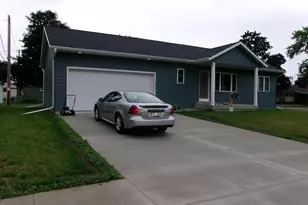 723 W Brown St St, Waupun, WI 53963 - Photo 18