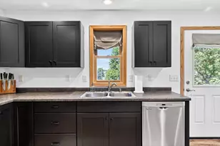 1511 11th Ave, Monroe, WI 53566 - Photo 8