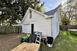 156-158 Cherry St, Janesville, WI 53548 - Photo 4