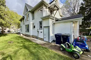 156-158 Cherry St, Janesville, WI 53548 - Photo 6