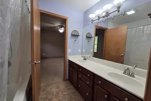 W7918 Payton Dr, Pardeeville, WI 53954 - Photo 24