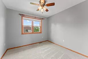 174 Chestnut St, Sauk City, WI 53583 - Photo 38