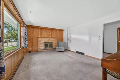 1207 23rd Street, Monroe, WI 53566 - Photo 2