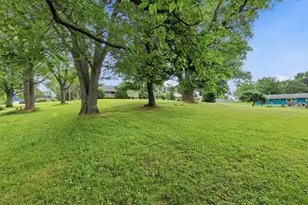 2355 Blue Grass Ln, Fitchburg, WI 53711 - Photo 28