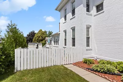 319 W Franklin Street, Portage, WI 53901 - Photo 50