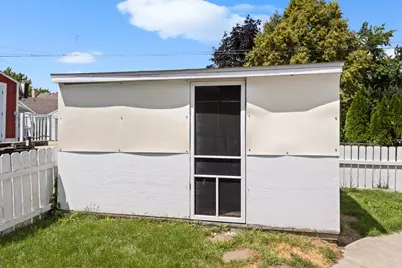319 W Franklin Street, Portage, WI 53901 - Photo 46