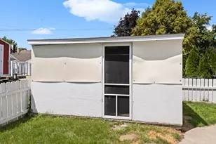 319 W Franklin St, Portage, WI 53901 - Photo 46