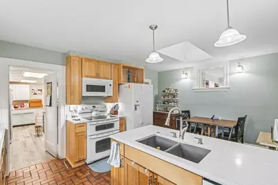 319 W Franklin Street, Portage, WI 53901 - Photo 18