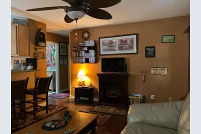 1087 E Hiawatha Drive, Wisconsin Dells, WI 53965 - Photo 6