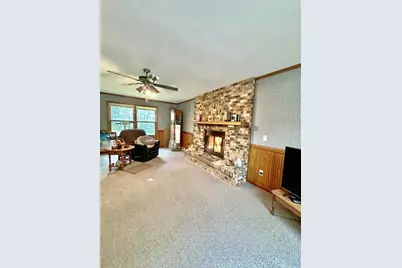 311 Maple Heights Road, Marshall, WI 53559 - Photo 8