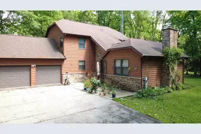 311 Maple Heights Road, Marshall, WI 53559 - Photo 4