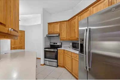 5418 Old Middleton Road #301, Madison, WI 53705 - Photo 12