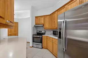 5418 Old Middleton Rd, Madison, WI 53705 - Photo 12