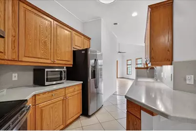 5418 Old Middleton Road #301, Madison, WI 53705 - Photo 8