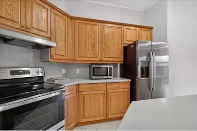 5418 Old Middleton Road #301, Madison, WI 53705 - Photo 10