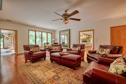 811 Farwell Drive, Madison, WI 53704 - Photo 6
