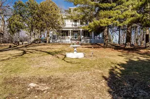 2200 W Memorial Dr, Janesville, WI 53548 - Photo 6