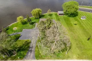 3004 Riverside Dr, Beloit, WI 53511 - Photo 6