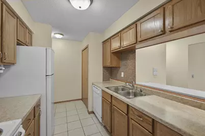 933 Park Street #101, Oregon, WI 53575 - Photo 16
