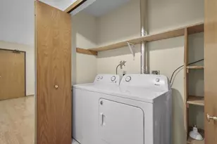933 Park St, Oregon, WI 53575 - Photo 22