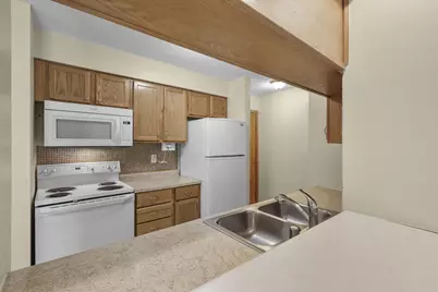 933 Park Street #101, Oregon, WI 53575 - Photo 18