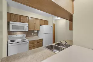 933 Park St, Oregon, WI 53575 - Photo 18