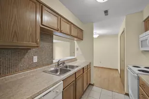 933 Park St, Oregon, WI 53575 - Photo 20
