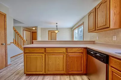 6413 Dylyn Drive, Madison, WI 53719 - Photo 16