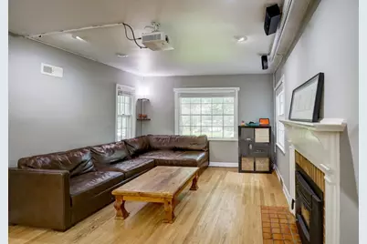 207 S Owen Drive, Madison, WI 53705 - Photo 6