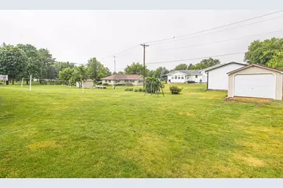 811 S Madison Street, Cuba City,  53807 - Photo 28