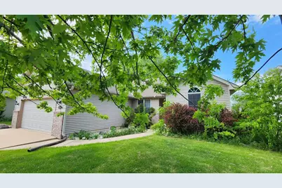 9500 Grayce Drive, Sturtevant, WI 53177 - Photo 2