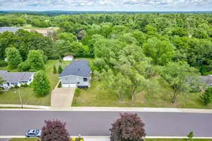 833 River St, Portage, WI 53901 - Photo 38
