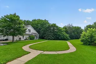 2991 Holborn Cir, Madison, WI 53718 - Photo 6