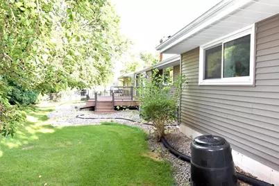 100 Grandview Drive, Sun Prairie, WI 53590 - Photo 4