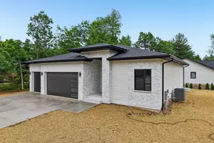 386 Oakbrook Dr, Wisconsin Dells, WI 53965 - Photo 64