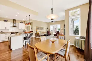 7242 Lily Ln, Middleton, WI 53562 - Photo 4