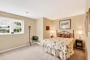 7242 Lily Ln, Middleton, WI 53562 - Photo 14