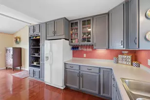 W5364 Windmill Ridge Rd, New Glarus, WI 53574 - Photo 14