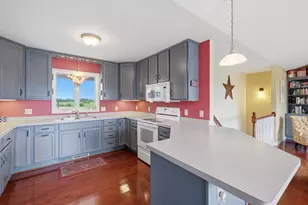 W5364 Windmill Ridge Rd, New Glarus, WI 53574 - Photo 16