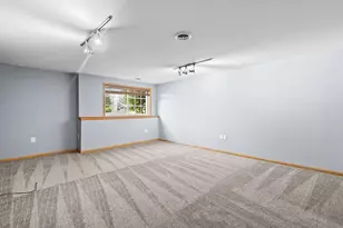3829 Maple Grove Dr, Madison, WI 53719 - Photo 40