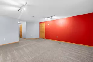 3829 Maple Grove Dr, Madison, WI 53719 - Photo 42