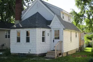 3530 Ridgeway Ave, Madison, WI 53704 - Photo 2
