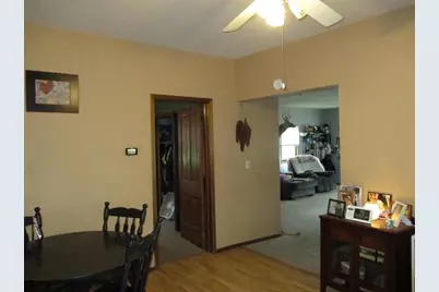 215 S Prairie Street, Prairie Du Chien, WI 53821 - Photo 10