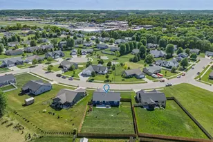 2055 Willow Run, Reedsburg, WI 53959 - Photo 6