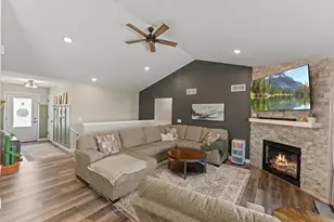 2055 Willow Run, Reedsburg, WI 53959 - Photo 16