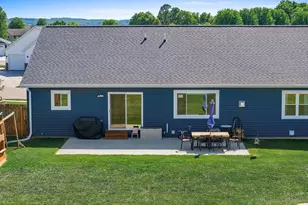 2055 Willow Run, Reedsburg, WI 53959 - Photo 10