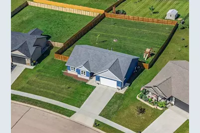 2055 Willow Run, Reedsburg, WI 53959 - Photo 8