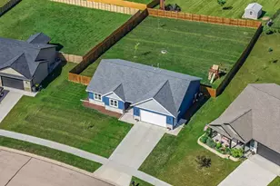 2055 Willow Run, Reedsburg, WI 53959 - Photo 8