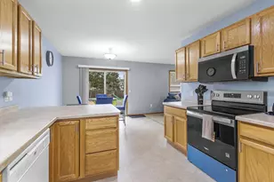 4433 E Milwaukee St, Janesville, WI 53546 - Photo 8